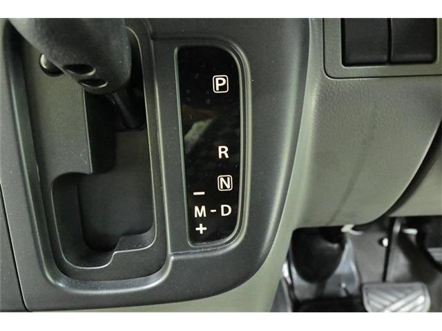 Nissan NV100 Clipper 6