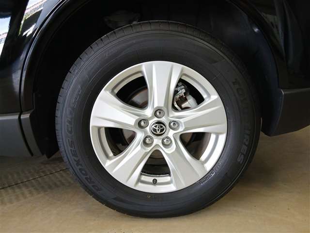 Toyota Harrier 6
