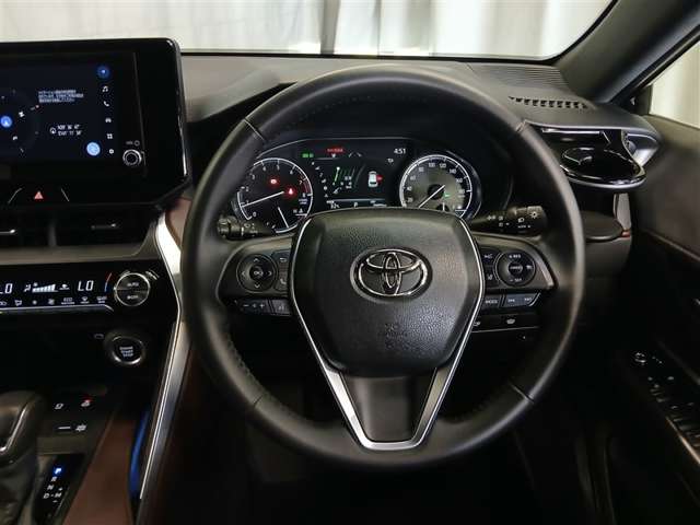 Toyota Harrier 9