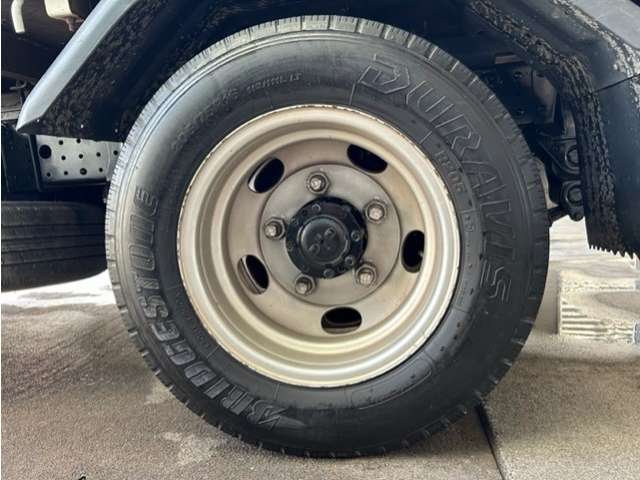 Mitsubishi Fuso Canter 12