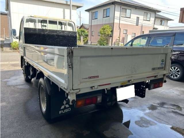Mitsubishi Fuso Canter 7