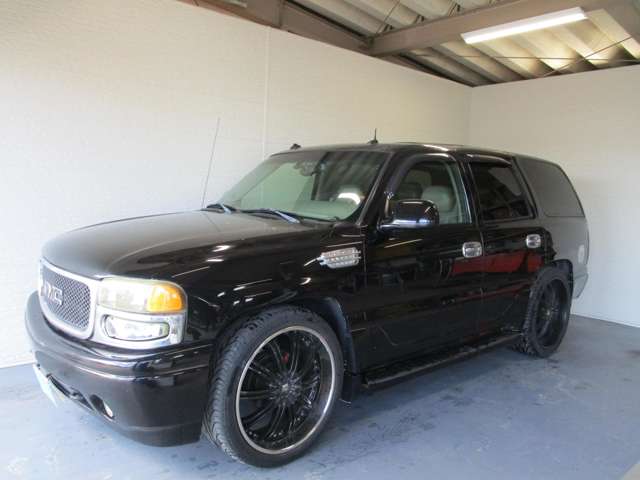 GMC ユーコン 4