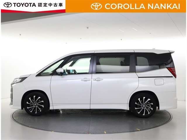 Toyota Noah 2