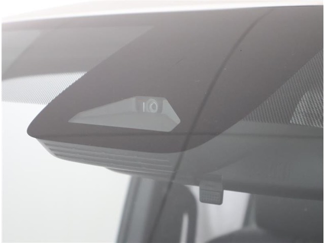 Toyota Noah 9