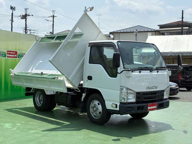 Isuzu Elf 6