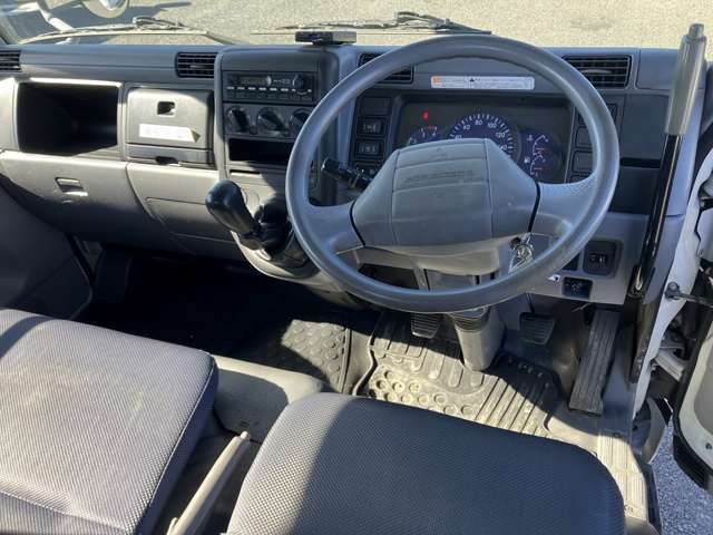 Mitsubishi Fuso Canter 10