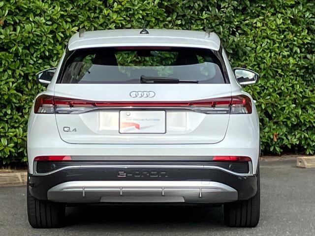 Audi Q4 e-tron 6