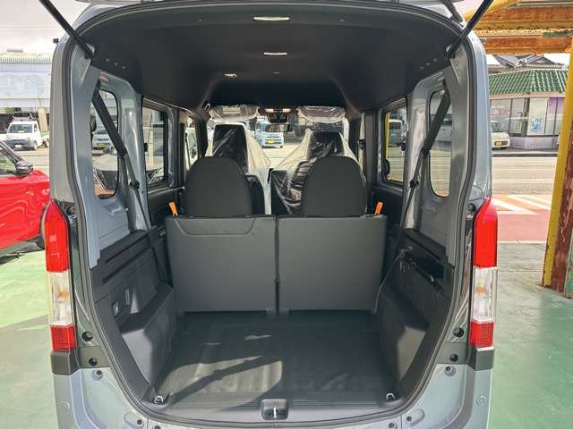 Honda N-VAN 11