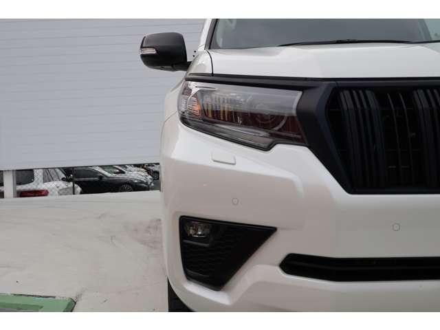 Toyota Land Cruiser Prado 5