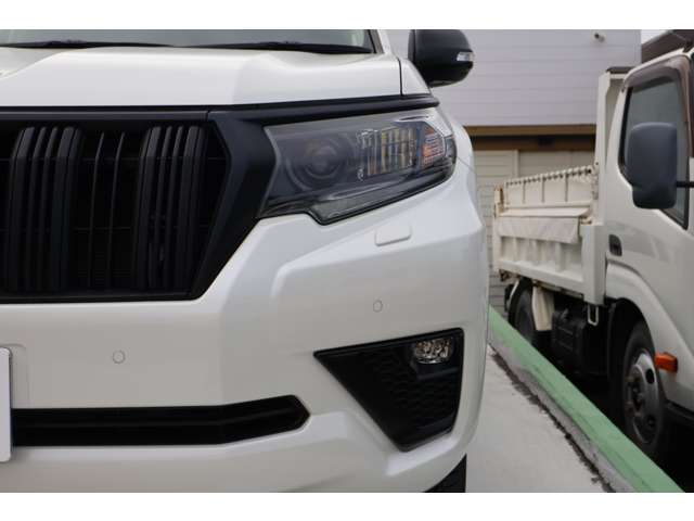 Toyota Land Cruiser Prado 6