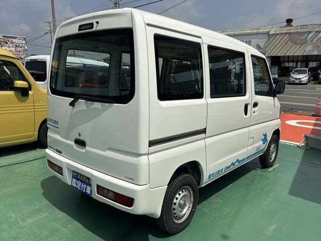 Mitsubishi Minicab MiEV 11