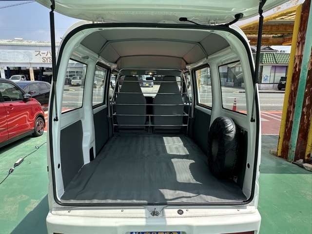 Mitsubishi Minicab MiEV 8
