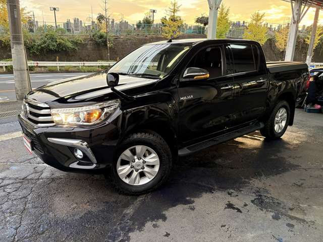 Toyota Hilux 8