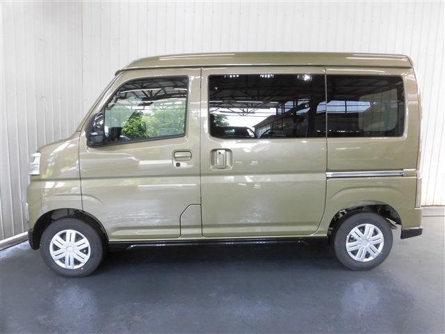 Daihatsu Atrai 7