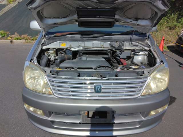 Toyota Regius 12