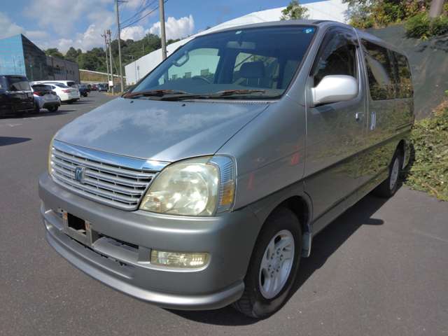 Toyota Regius 4