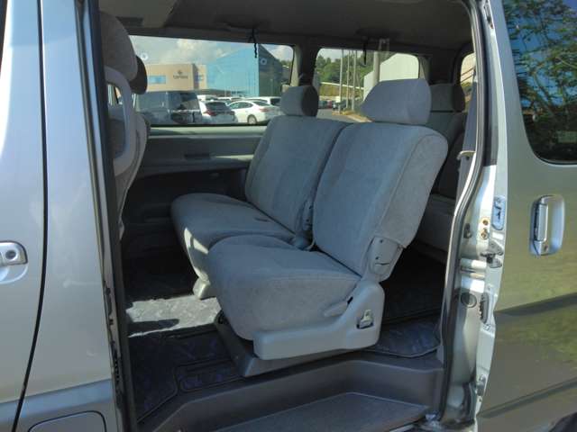Toyota Regius 10