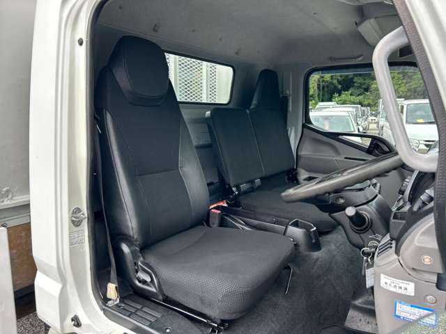 Mitsubishi Fuso Canter 11