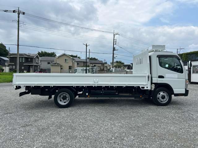 Mitsubishi Fuso Canter 4