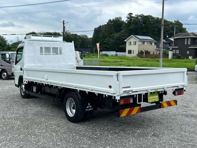 Mitsubishi Fuso Canter 7