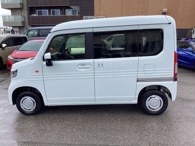 Honda N-VAN 4
