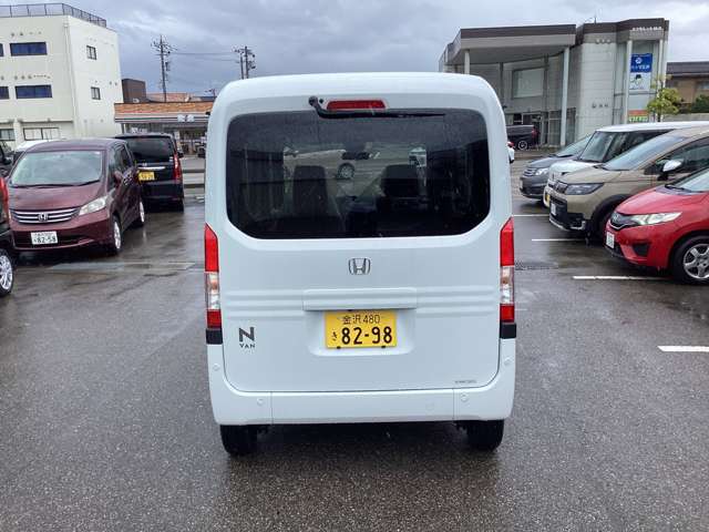 Honda N-VAN 10