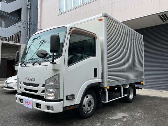 Isuzu Elf 3
