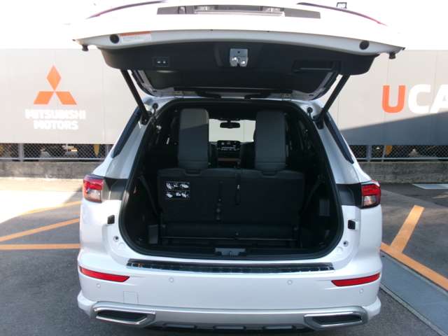 Mitsubishi Outlander 11