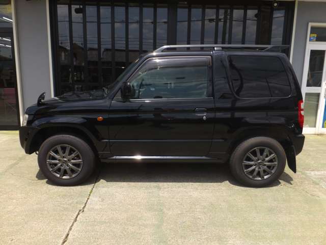 Mitsubishi Pajero Mini 11
