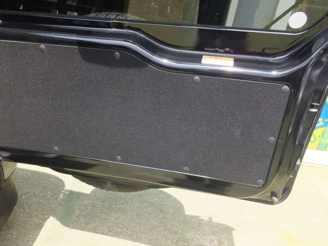 Mitsubishi Pajero Mini 12