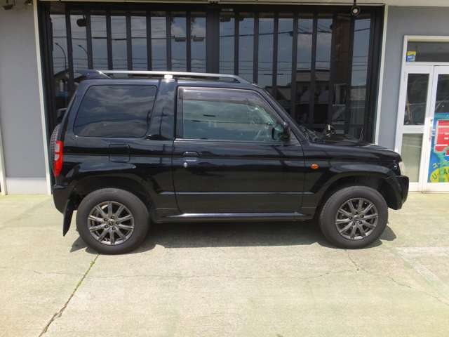 Mitsubishi Pajero Mini 7