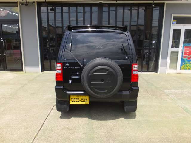 Mitsubishi Pajero Mini 9