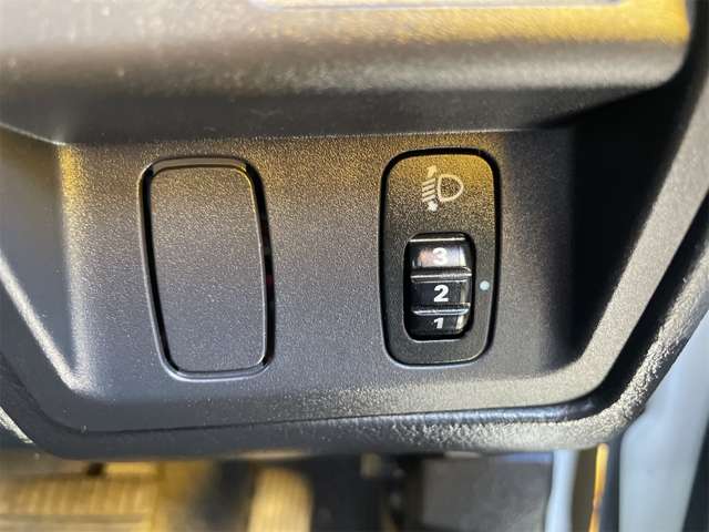 Mitsubishi Pajero Mini 11