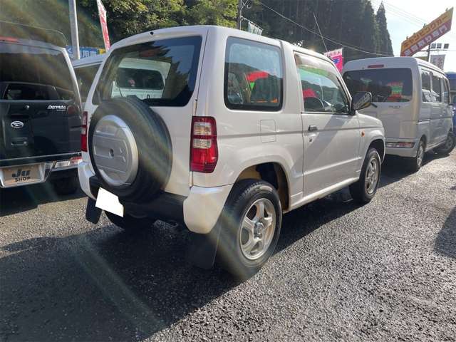 Mitsubishi Pajero Mini 6