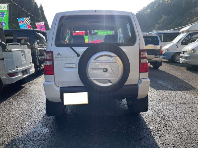 Mitsubishi Pajero Mini 7