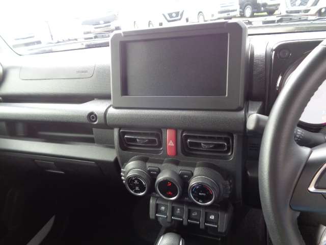 Suzuki Jimny Sierra 9