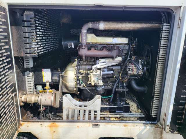 Mitsubishi Fuso Canter 10