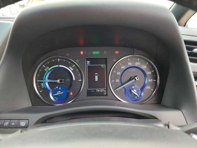 Toyota Alphard 8