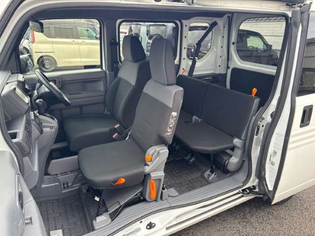 Honda N-VAN 4