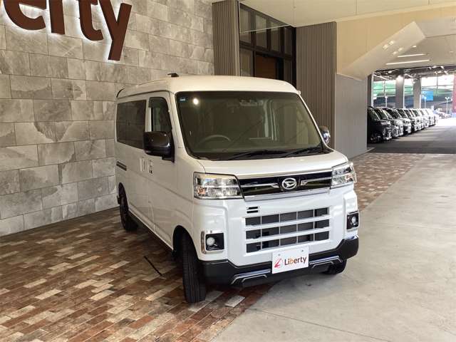 Daihatsu Atrai 6