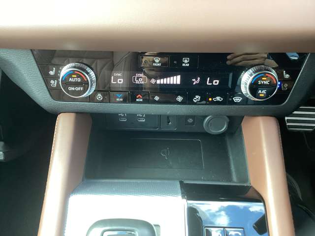 Mitsubishi Outlander 11