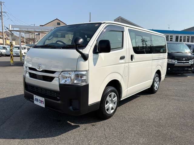 Toyota Hiace Van 2