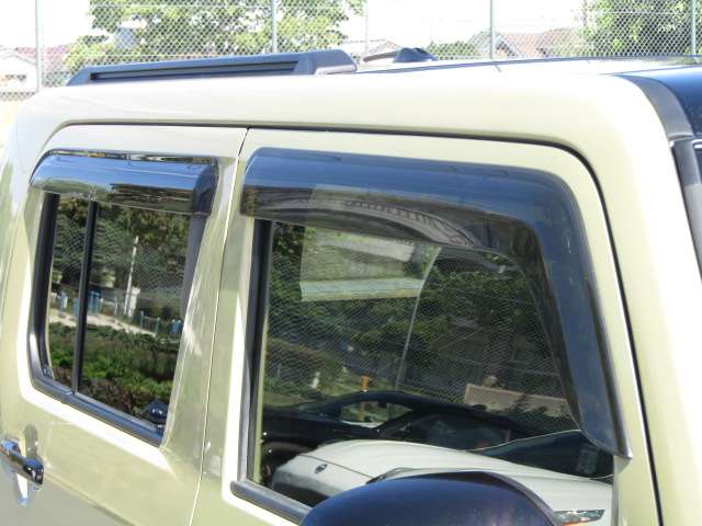 Daihatsu Taft 8