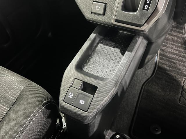 Daihatsu Taft 10