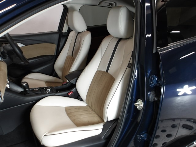 Mazda CX-3 10