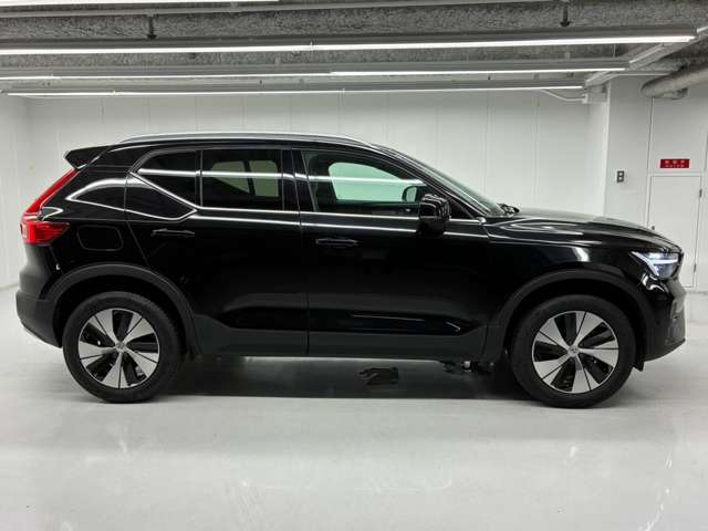 Volvo XC40 11