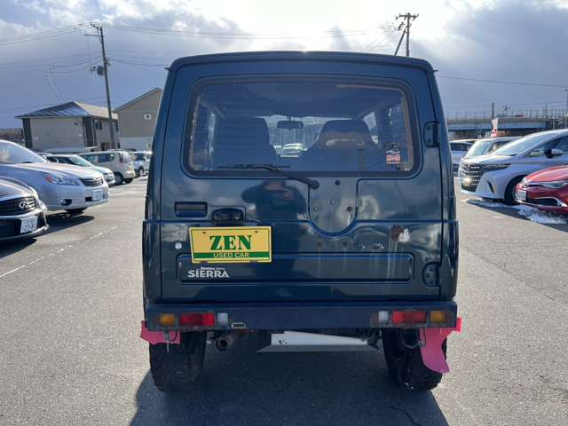 Suzuki Jimny Sierra 8