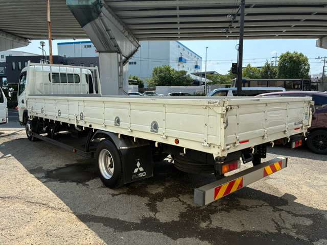 Mitsubishi Fuso Canter 6