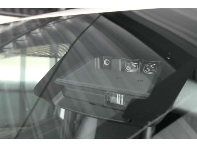 Toyota Noah 10
