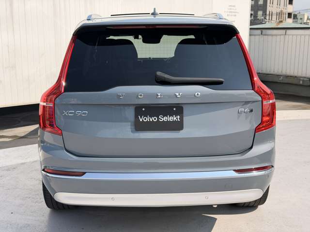 Volvo XC90 11
